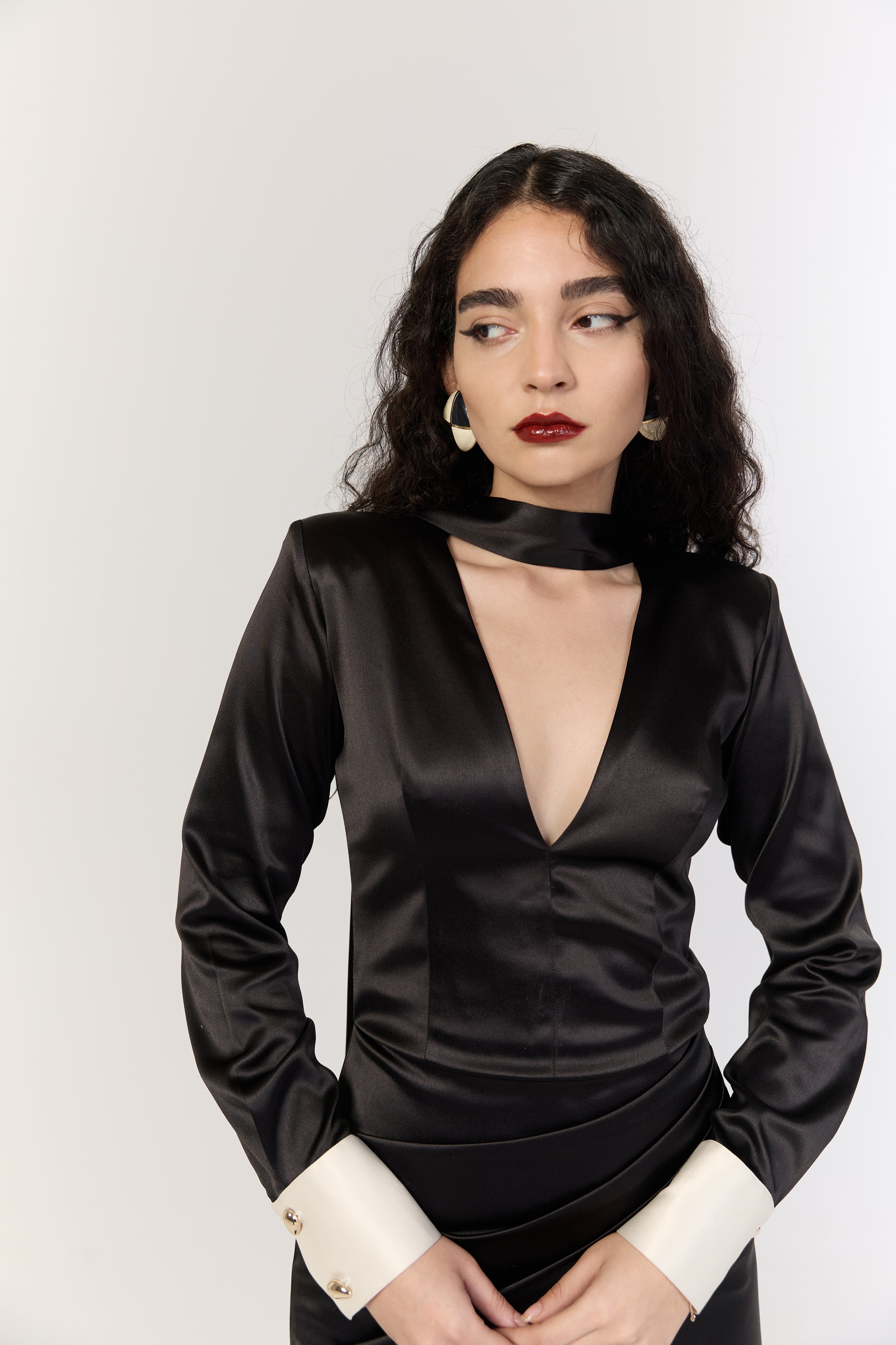 Black Structured Satin Dress – Hasbi Adamoh