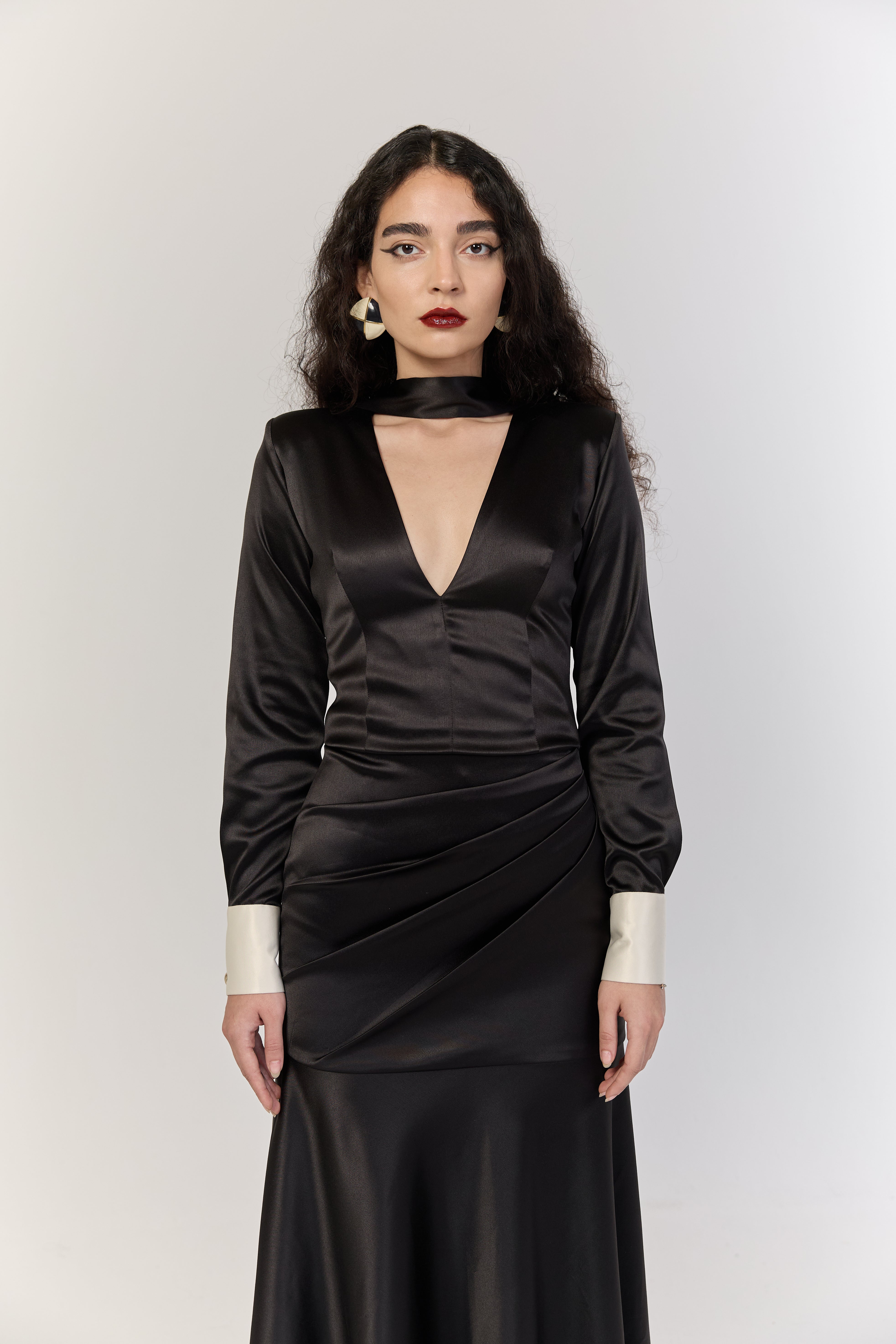 heve♡Satin Dress Tuck SK　black Black Structured Satin Dress – Hasbi Adamoh